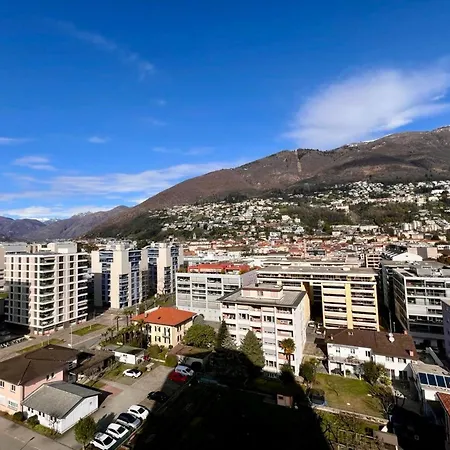 Torre Di - Happy 로카르노