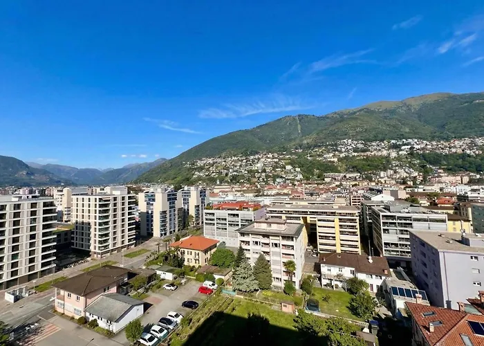 Torre Di - Happy * 洛迦诺